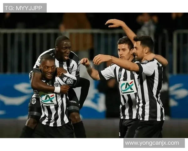 里昂与昂热历史交锋记录分析及战绩回顾